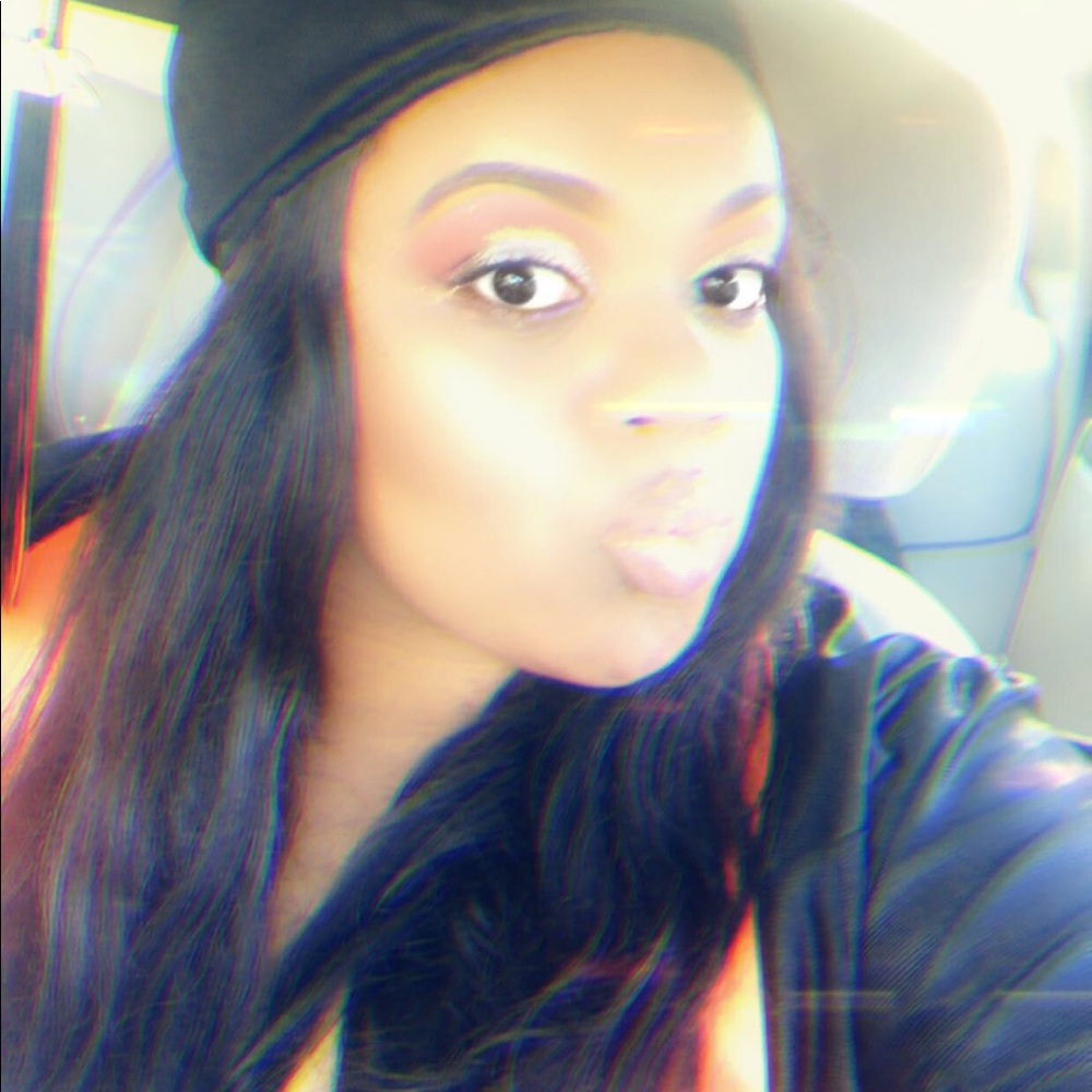 Meet your Posher, Dej